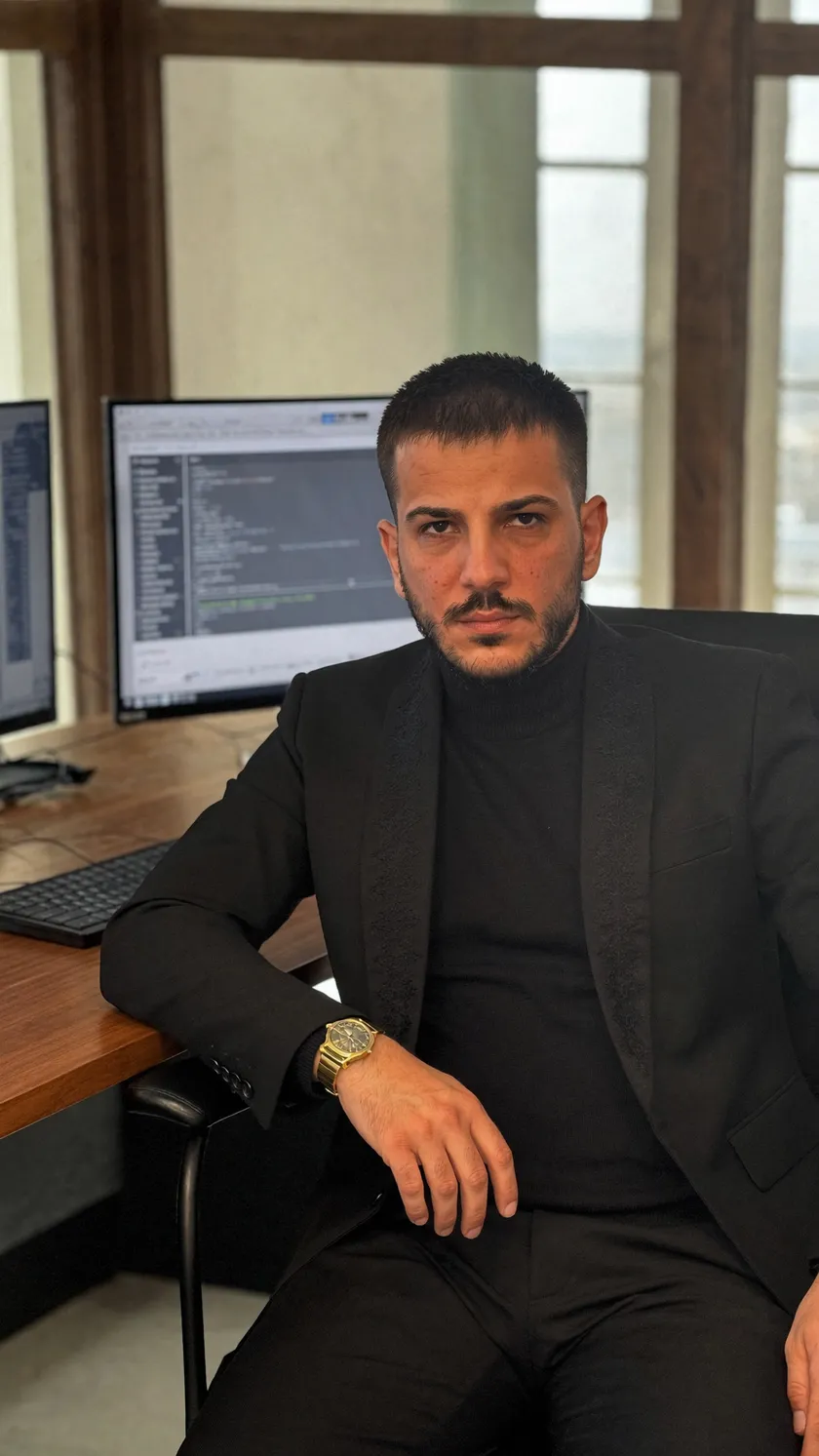 Burak Arslan — kurucu