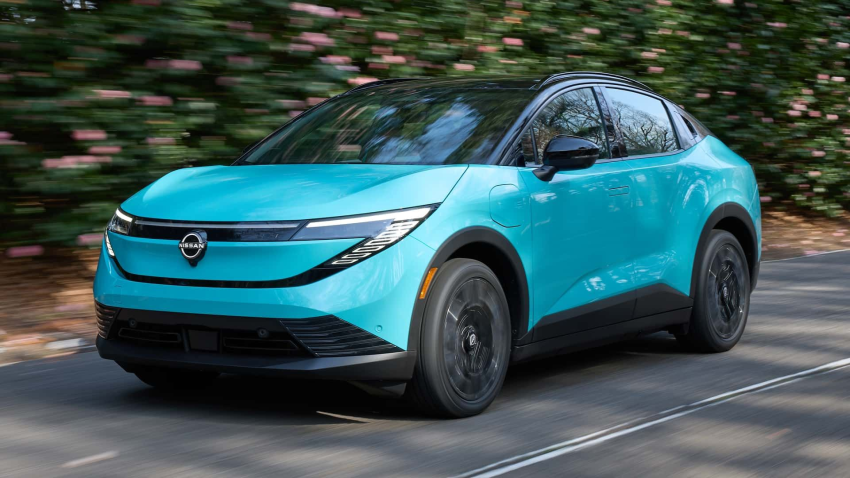 2026 Nissan Leaf: Şık Arka Lambalar Yok