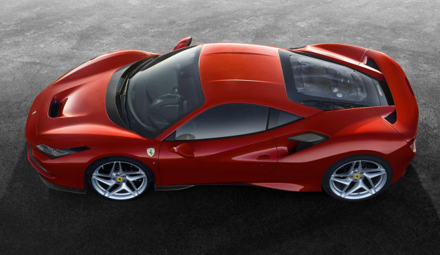 Ferrari Yeni Modeller: SC40 ve CZ26 İsimleri Açıklandı