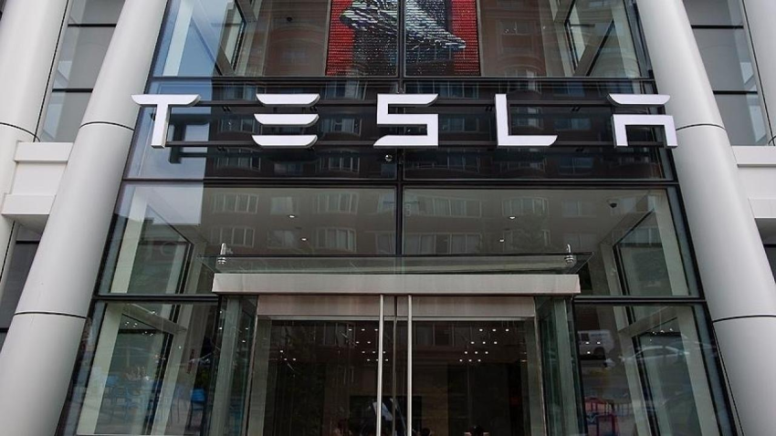 Tesla Satışları Avrupa’da Düşmeye Devam Ediyor